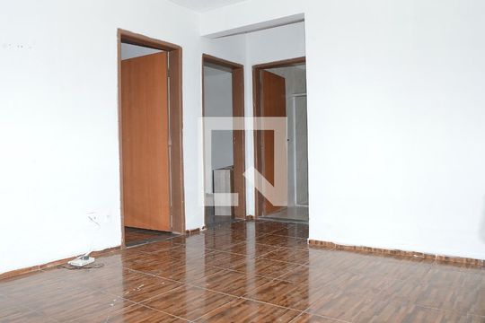 Sala de apartamento para alugar com 2 quartos, 45m² em Jardim Vitoria, Belo Horizonte