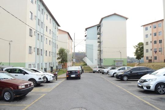 Fachada do bloco de apartamento para alugar com 2 quartos, 45m² em Jardim Vitoria, Belo Horizonte