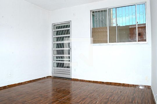 Sala de apartamento para alugar com 2 quartos, 45m² em Jardim Vitoria, Belo Horizonte