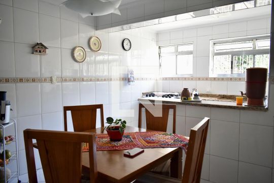 Cozinha de casa à venda com 3 quartos, 220m² em Planalto Paulista, São Paulo
