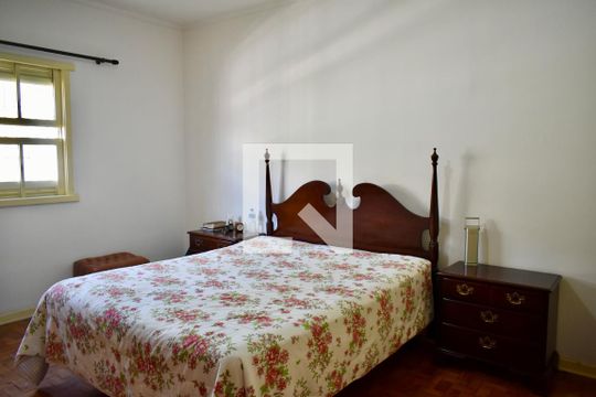 Suíte 1 de casa à venda com 3 quartos, 220m² em Planalto Paulista, São Paulo