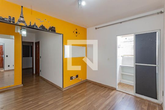 Apartamento para alugar com 2 quartos, 60m² em Jardim Patente, São Paulo