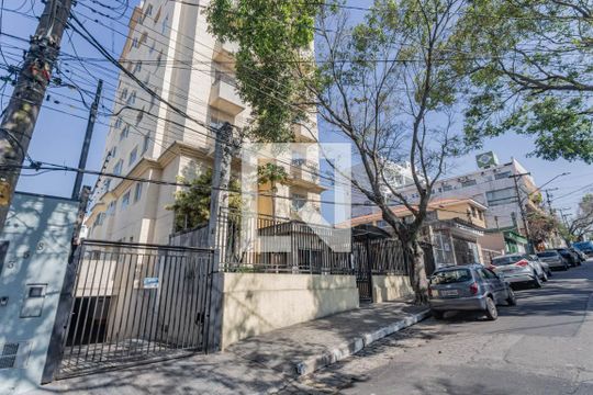 Fachada de apartamento para alugar com 2 quartos, 60m² em Jardim Patente, São Paulo