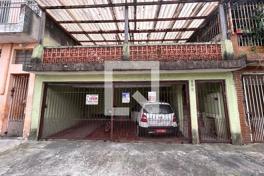 Fachada de casa à venda com 4 quartos, 180m² em Jardim Maracana, São Paulo