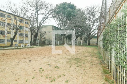 Quadra Esportiva de apartamento à venda com 2 quartos, 55m² em Humaitá, Porto Alegre