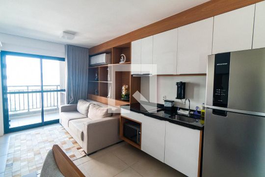 Kitnet/Studio para alugar com 1 quarto, 33m² em Mirandópolis, São Paulo