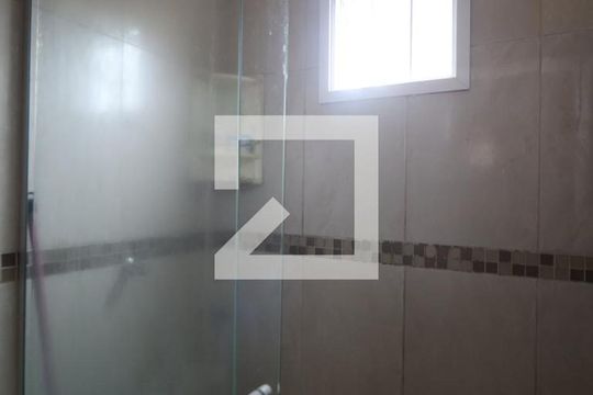 Banheiro de apartamento para alugar com 1 quarto, 35m² em Harmonia, Canoas