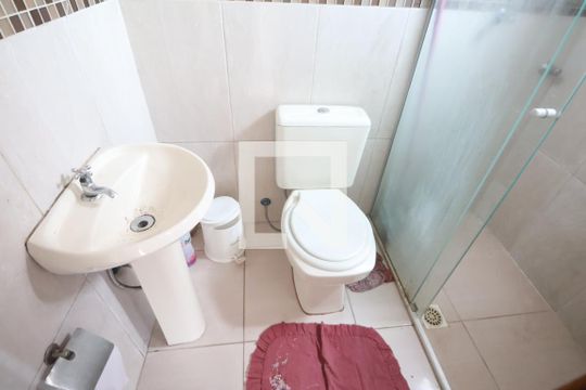 Banheiro de apartamento para alugar com 1 quarto, 35m² em Harmonia, Canoas