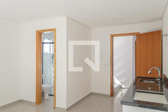Kitnet/Studio para alugar com 1 quarto, 32m² em Rio Tavares, Florianópolis