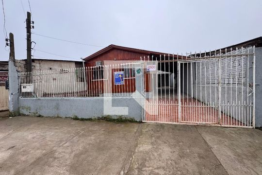 Fachada de casa à venda com 2 quartos, 80m² em Santos Dumont, São Leopoldo