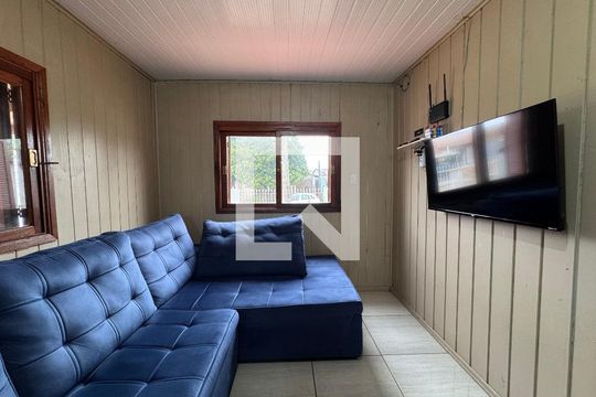 Sala de casa à venda com 2 quartos, 80m² em Santos Dumont, São Leopoldo