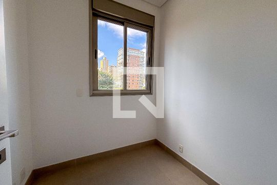 Quarto de Serviço de apartamento à venda com 4 quartos, 632m² em Paraíso, São Paulo