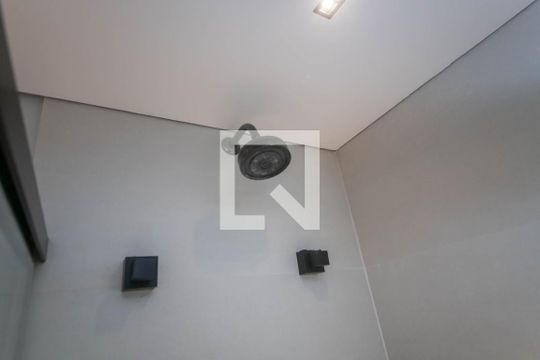 Banheiro de apartamento à venda com 1 quarto, 60m² em Itaim Bibi, São Paulo