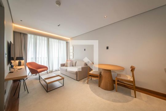 Sala de apartamento à venda com 1 quarto, 60m² em Itaim Bibi, São Paulo