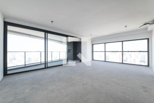 Apartamento à venda com 3 quartos, 152m² em Vila Olímpia, São Paulo