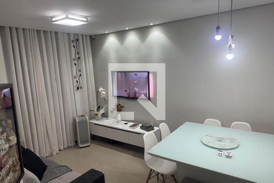 Apartamento à venda com 2 quartos, 61m² em Santa Terezinha, São Bernardo do Campo