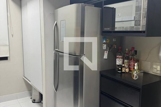 Cozinha de apartamento à venda com 2 quartos, 61m² em Santa Terezinha, São Bernardo do Campo