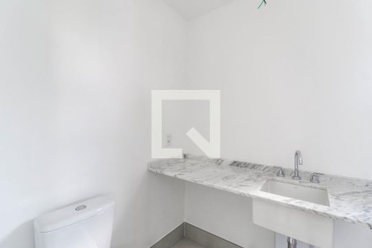Banheiro da Suíte 2 de apartamento à venda com 3 quartos, 154m² em Campo Belo, São Paulo