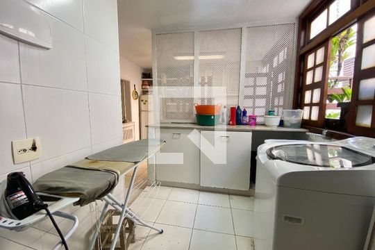 Área de Serviço de apartamento à venda com 6 quartos, 647m² em Copacabana, Rio de Janeiro