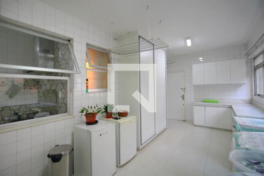 Área de Serviço de apartamento à venda com 4 quartos, 200m² em Lourdes, Belo Horizonte