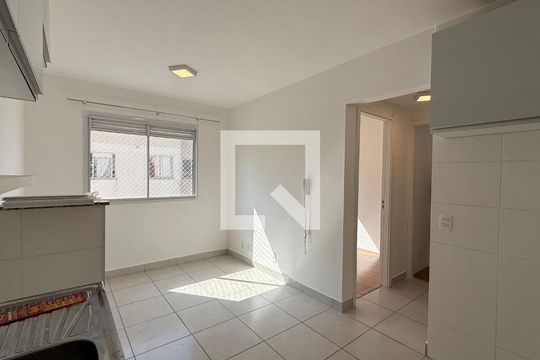 Apartamento à venda com 2 quartos, 34m² em Sacomã, São Paulo