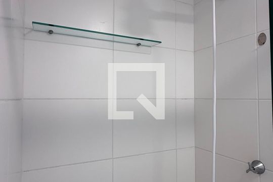 Banheiro de apartamento à venda com 2 quartos, 34m² em Sacomã, São Paulo