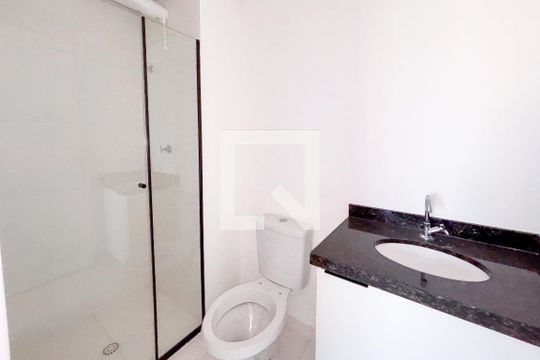 Suíte Banheiro de apartamento para alugar com 1 quarto, 29m² em Jardim Angela (zona Leste), São Paulo