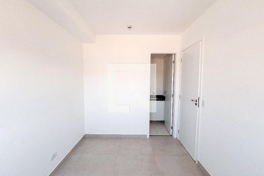 Suíte de apartamento para alugar com 1 quarto, 29m² em Jardim Angela (zona Leste), São Paulo