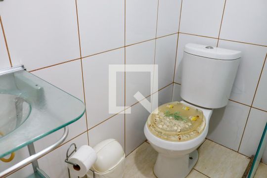 Banheiro de casa para alugar com 4 quartos, 350m² em Novo Osasco, Osasco