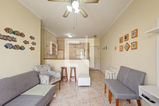 Sala de apartamento para alugar com 2 quartos, 54m² em Balneario Cidade Atlantica, Guarujá
