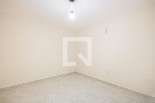 Quarto de casa para alugar com 1 quarto, 80m² em Santo Antônio, Osasco