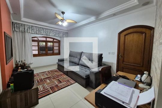 Casa à venda com 3 quartos, 186m² em Jardim Sarah, São Paulo