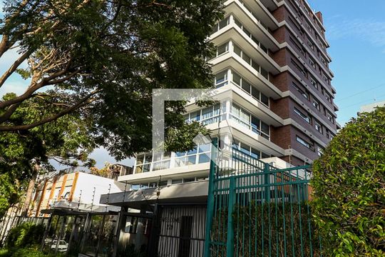 Fachada de apartamento à venda com 3 quartos, 129m² em Petrópolis, Porto Alegre