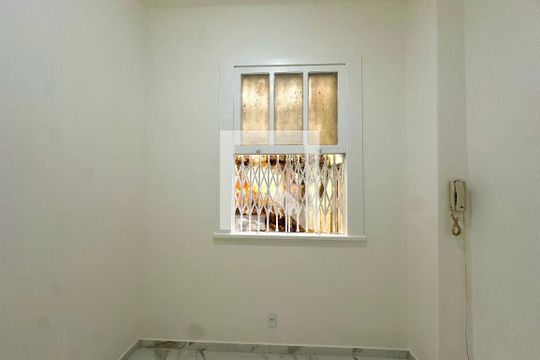 Studio de kitnet/studio à venda com 1 quarto, 33m² em Laranjeiras, Rio de Janeiro