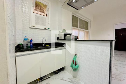 Studio de kitnet/studio à venda com 1 quarto, 33m² em Laranjeiras, Rio de Janeiro