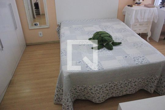 Suíte 3 de casa à venda com 5 quartos, 306m² em Jardim Santa Clara, Guarulhos