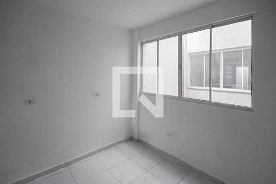 Sala de apartamento para alugar com 2 quartos, 56m² em Jardim Adutora, São Paulo