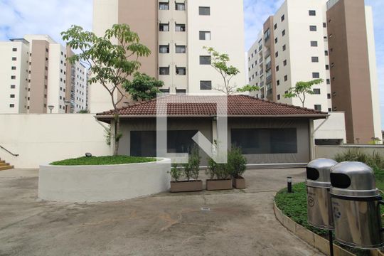 Fachada de apartamento à venda com 3 quartos, 180m² em Vila Constancia, São Paulo