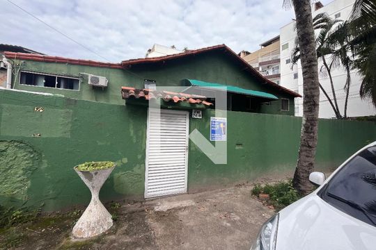 Fachada de kitnet/studio para alugar com 1 quarto, 35m² em Recreio dos Bandeirantes, Rio de Janeiro