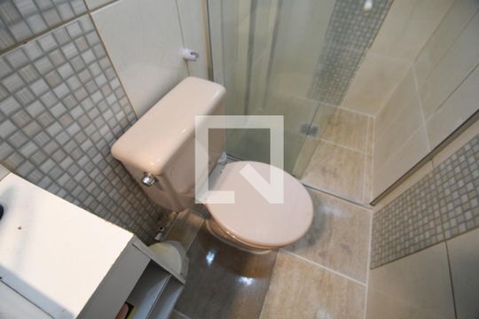 Banheiro de kitnet/studio à venda com 1 quarto, 46m² em Centro, Campinas