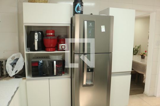 Cozinha de apartamento à venda com 2 quartos, 136m² em Fundação, São Caetano do Sul