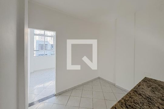 Sala/Cozinha de apartamento à venda com 1 quarto, 38m² em Liberdade, São Paulo