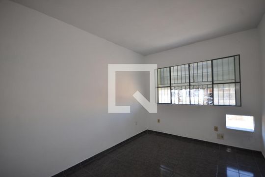 Quarto 1 de apartamento para alugar com 2 quartos, 70m² em Campo Grande, Rio de Janeiro