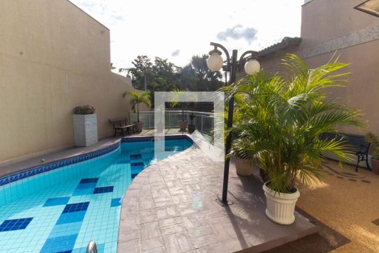 Vista da Sala de casa de condomínio à venda com 5 quartos, 400m² em Maria Paula, Niterói