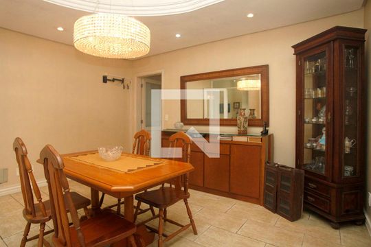 Sala 2 Jantar de casa à venda com 3 quartos, 248m² em Centro Histórico, Porto Alegre
