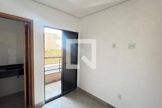 Suite 2 de casa à venda com 2 quartos, 70m² em Vila Alto de Santo Andre, Santo André