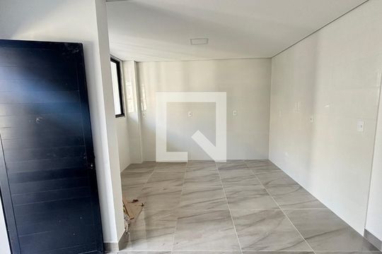 Sala/Cozinha de casa à venda com 2 quartos, 70m² em Vila Alto de Santo Andre, Santo André