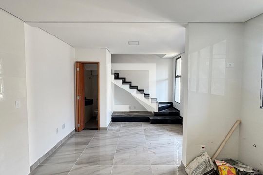 Sala/Cozinha de casa à venda com 2 quartos, 70m² em Vila Alto de Santo Andre, Santo André