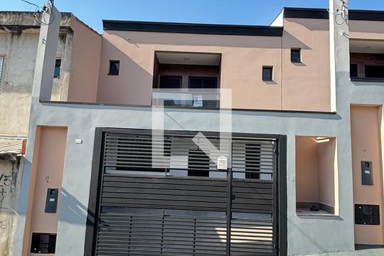 Fachada de casa à venda com 2 quartos, 70m² em Vila Alto de Santo Andre, Santo André