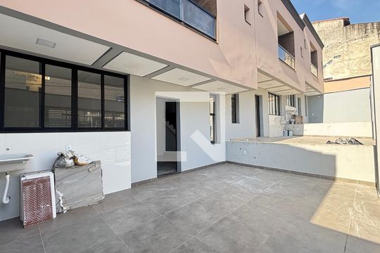 Garagem de casa à venda com 2 quartos, 70m² em Vila Alto de Santo Andre, Santo André